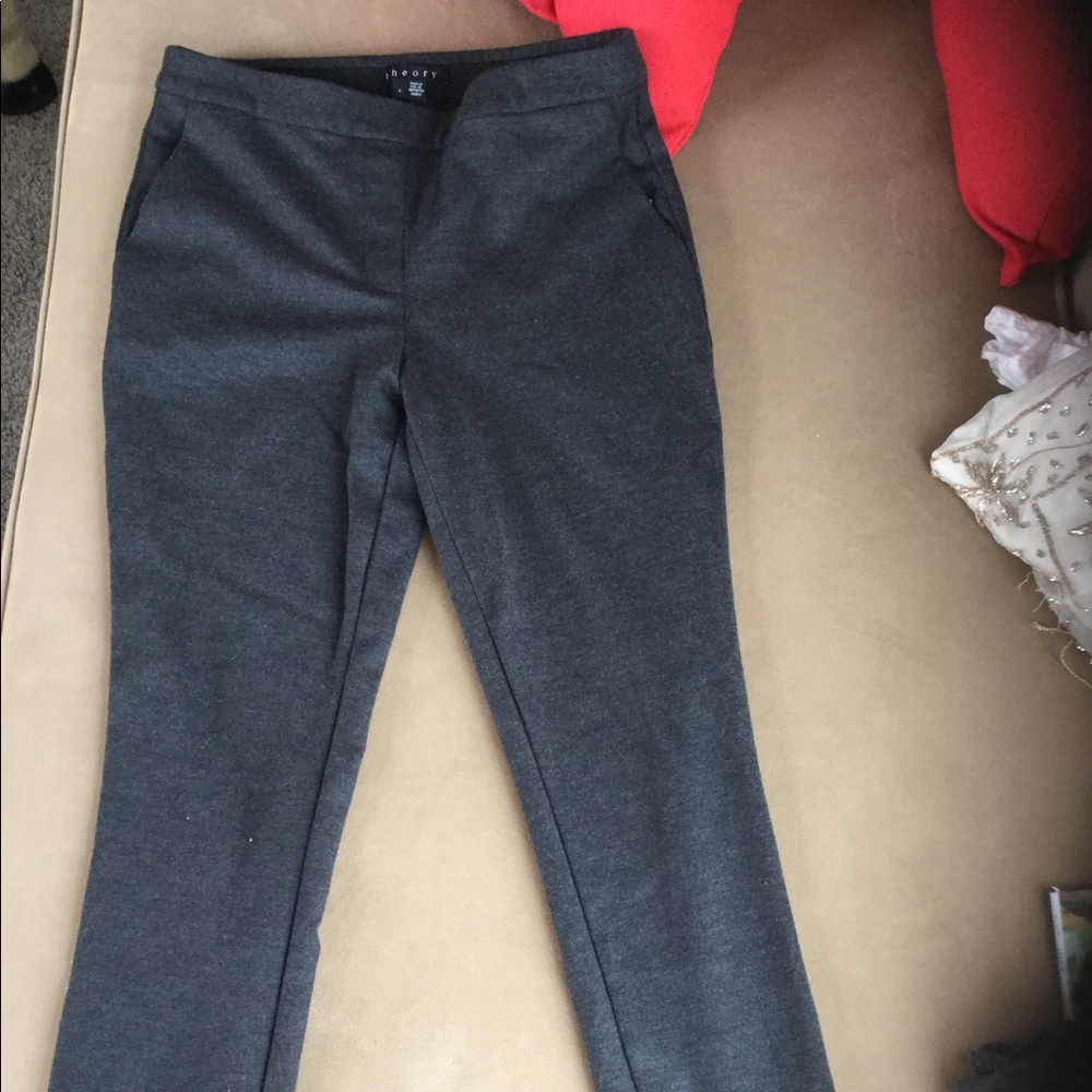 Comfy slightly cropped theory leggings